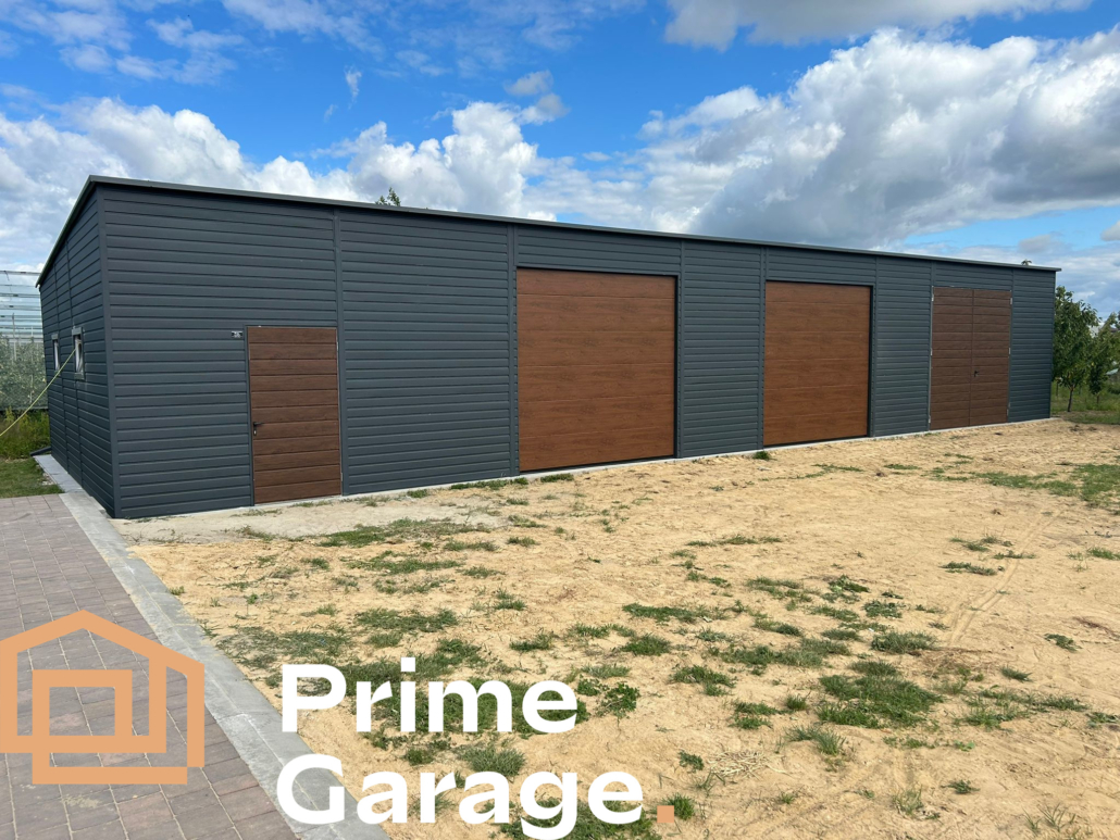 Garaż: szer: 15m x dł: 6 m jasny złoty dąb + wnęka + wiata