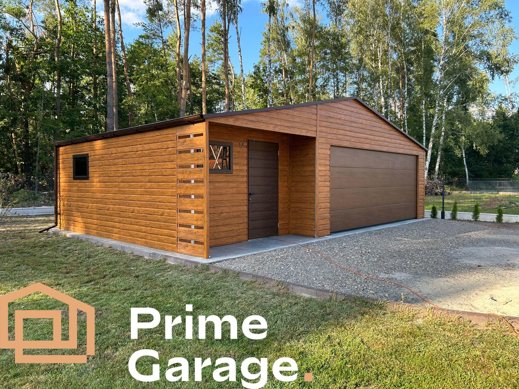 Garaż 6 × 6 m + wiata 3 × 6 m